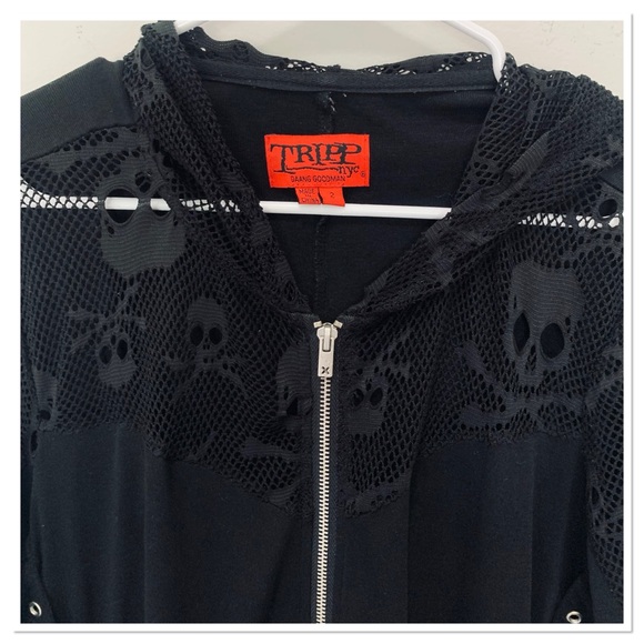Tripp NYC Black Skull Lace Hooded Sweatshirt Top Zip Front Sheer Black Size 2X - Picture 4 of 14